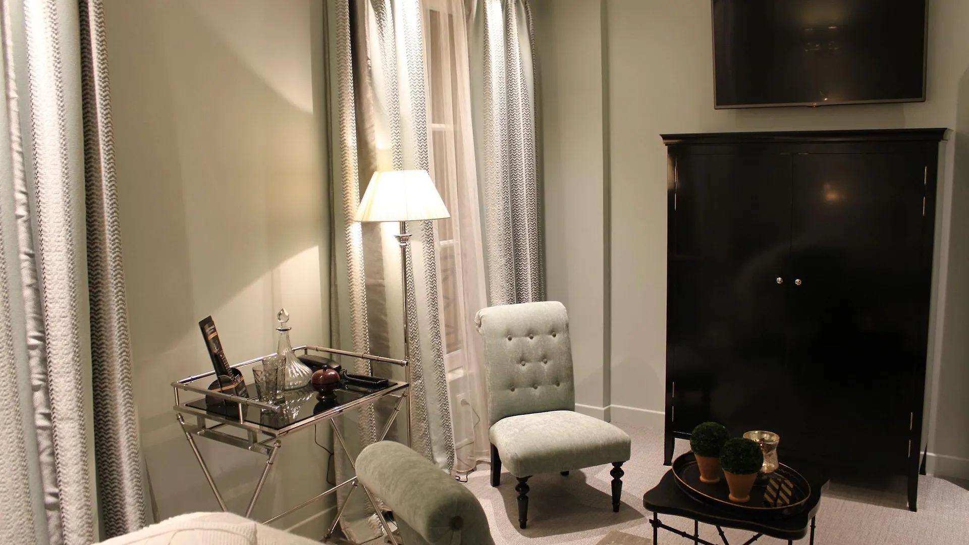 My Home In Paris