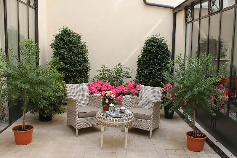 My Home In Paris Hotel